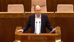Minister spravodlivosti SR Tomáš Borec legitimizuje marazmus
